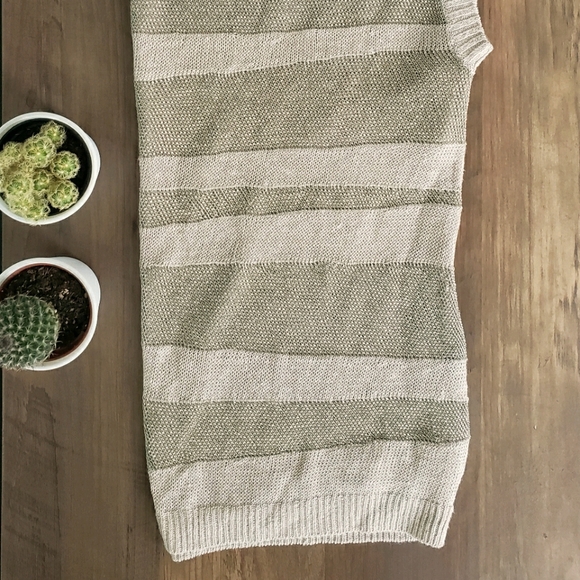 Club Monaco Metal Mesh Sweater Tank - Picture 5 of 11